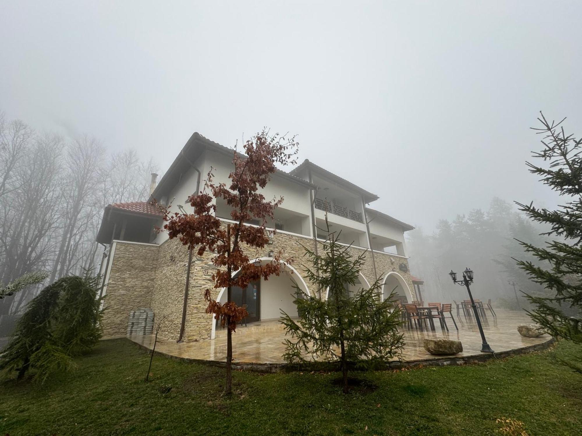 Cetatuia Ξενοδοχείο Magura  Εξωτερικό φωτογραφία